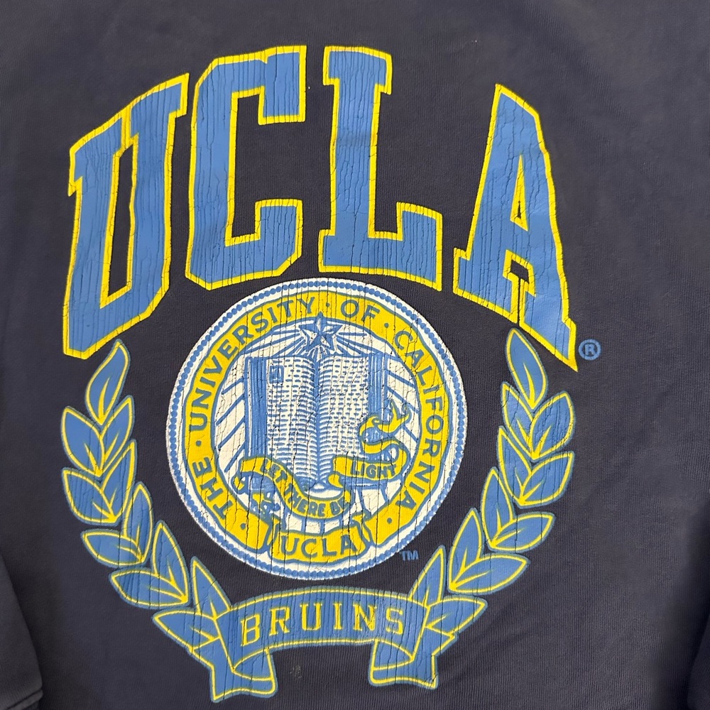 UCLA - Picture 2 of 5
